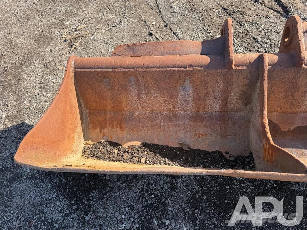  equipment - attachment for construction equipment  دلاء