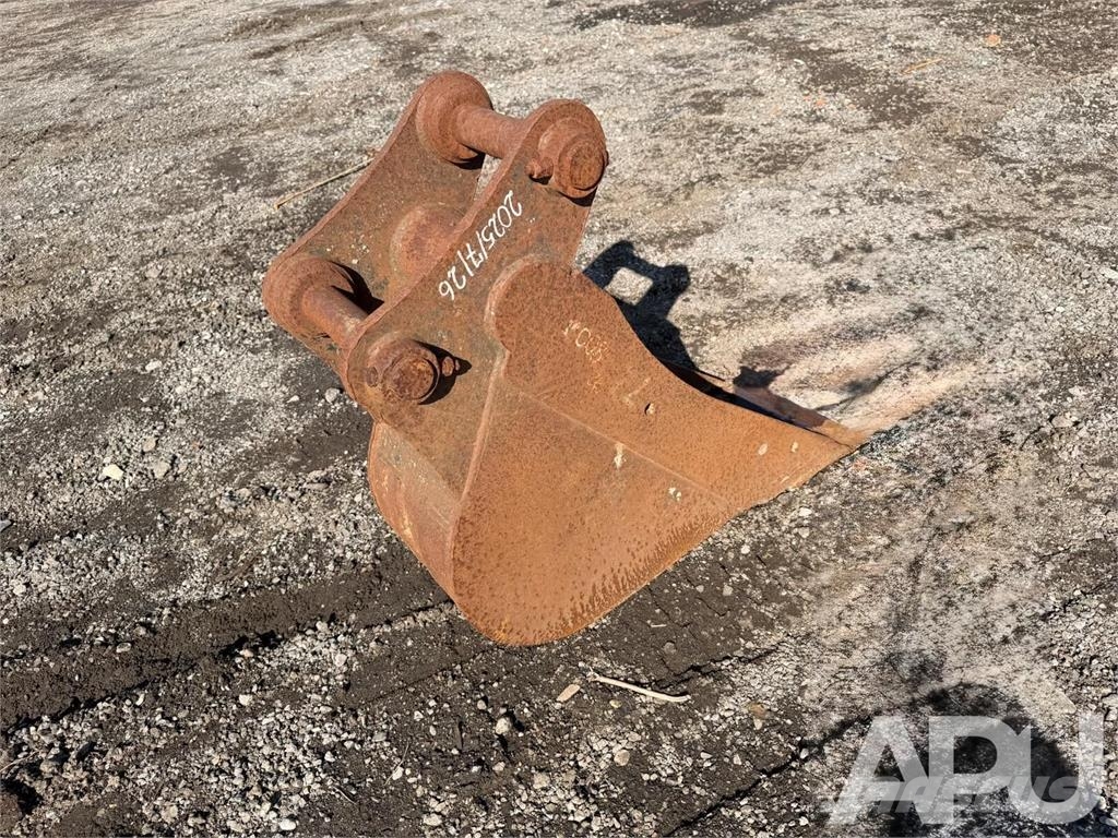  equipment - attachment for construction equipment  دلاء