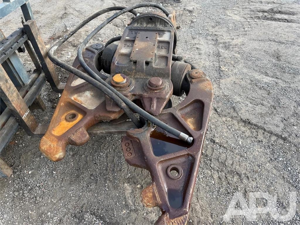 equipment - attachment for construction equipment Žirklės