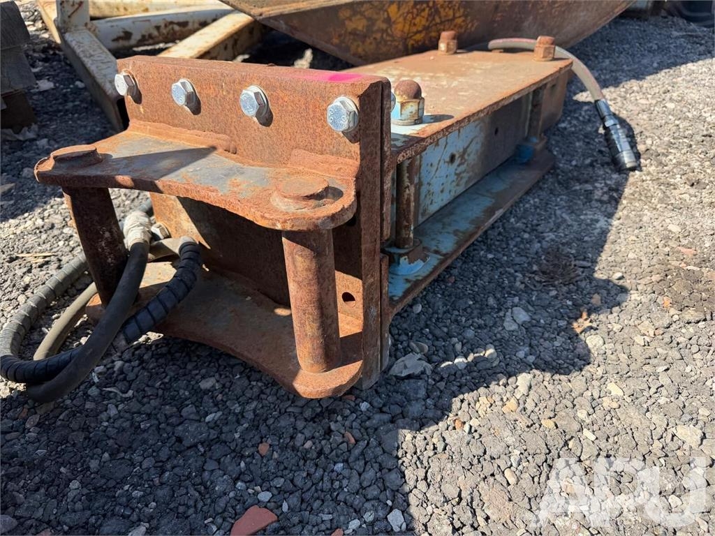 equipment - attachment for construction equipment Гидромолоты