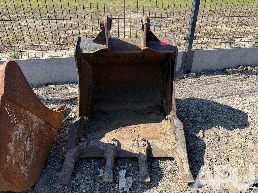  equipment - attachment for construction equipment  Кофи
