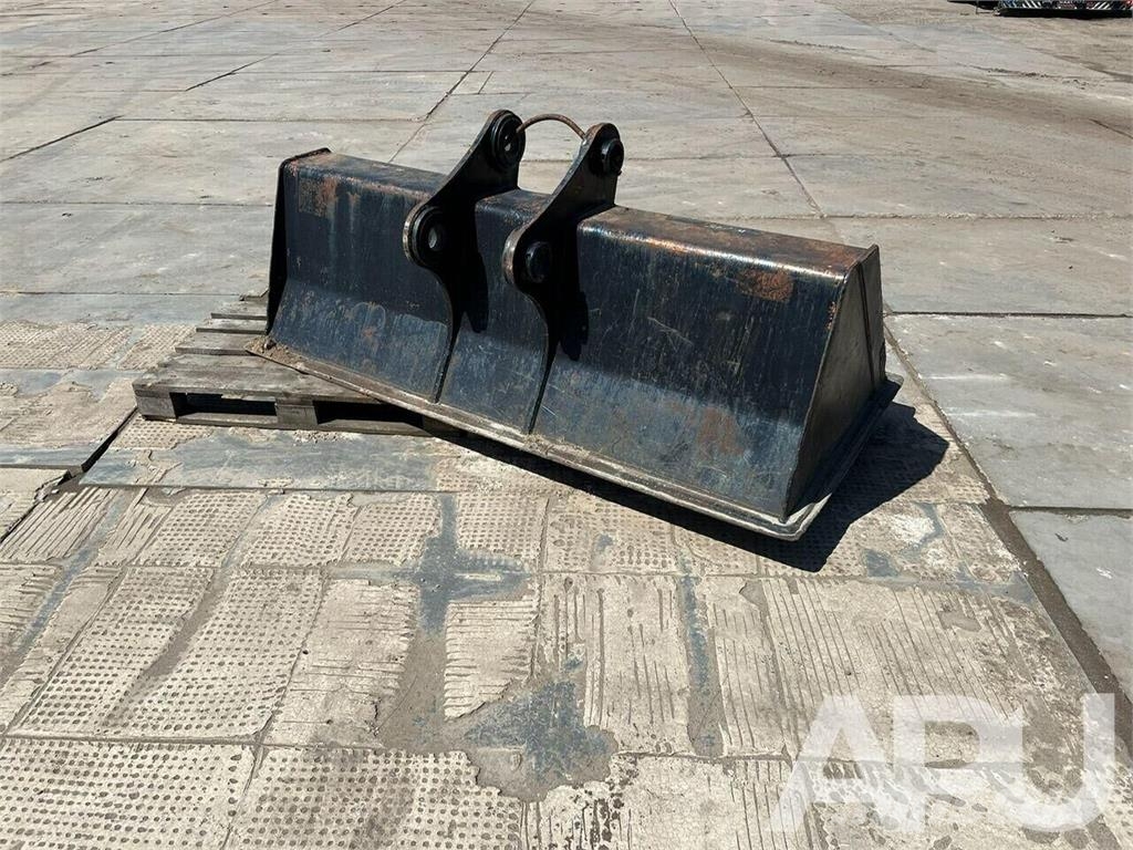  equipment - attachment for construction equipment  Кофи