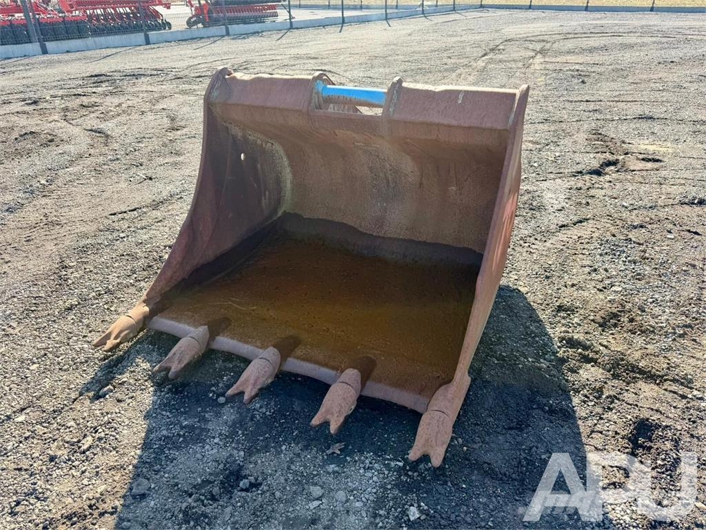  equipment - attachment for construction equipment  Кофи