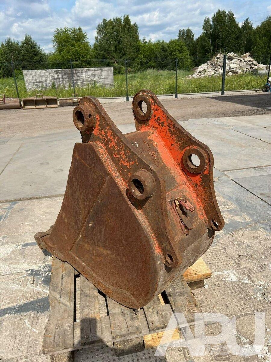  equipment - attachment for construction equipment  دلاء