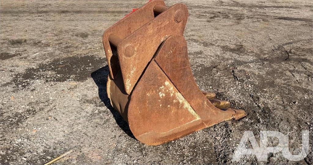  equipment - attachment for construction equipment  دلاء