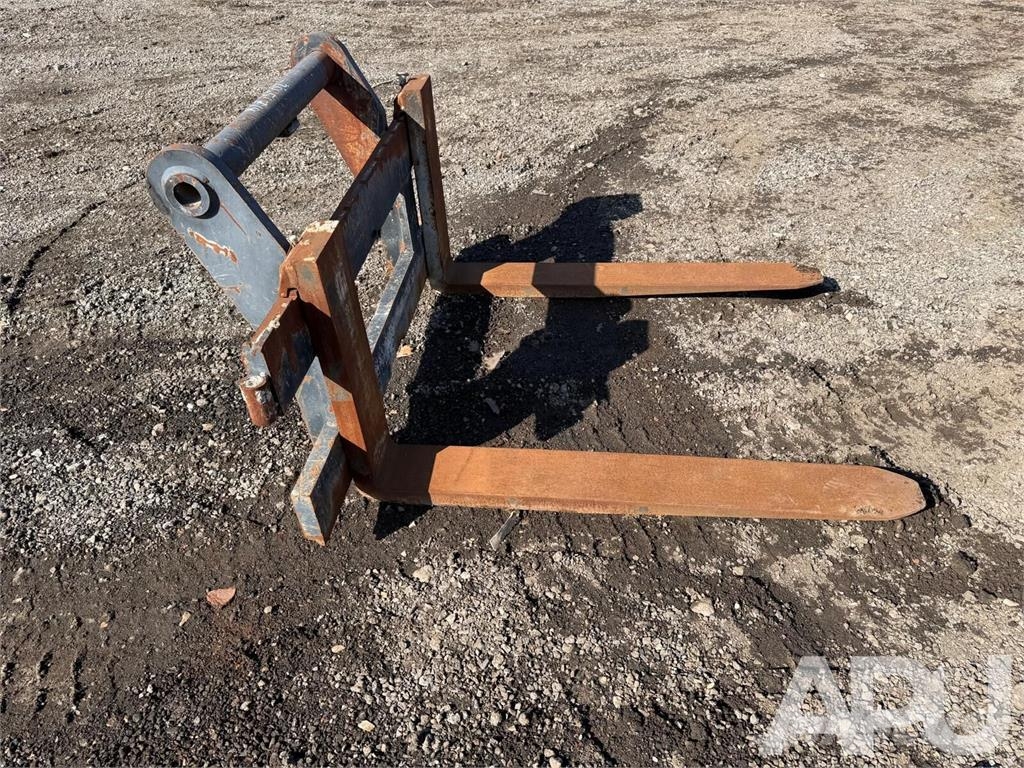 equipment - forklift attachments - pallet fork Tõstekahvlid