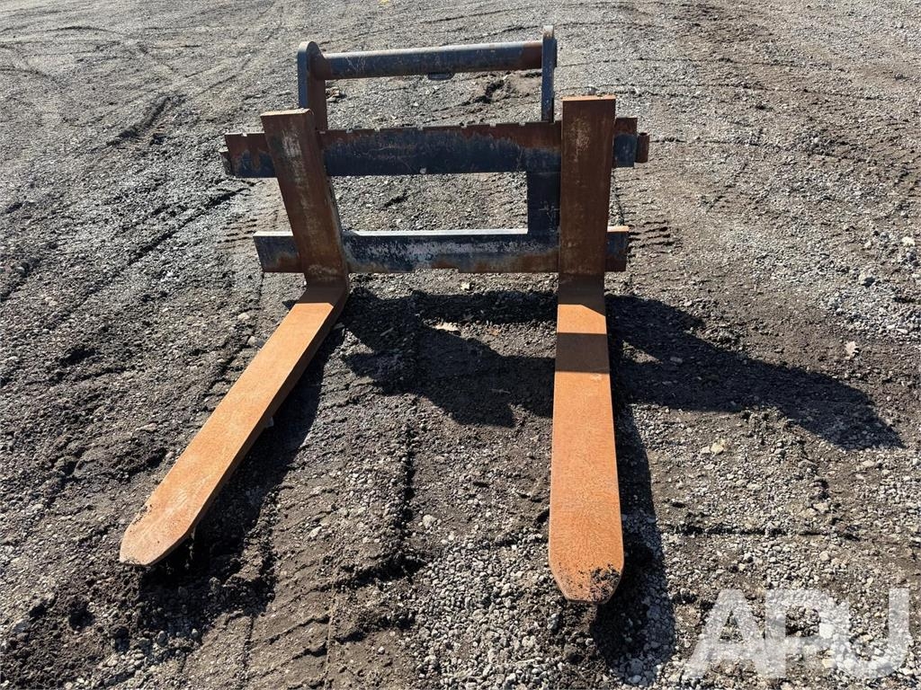 equipment - forklift attachments - pallet fork Tõstekahvlid