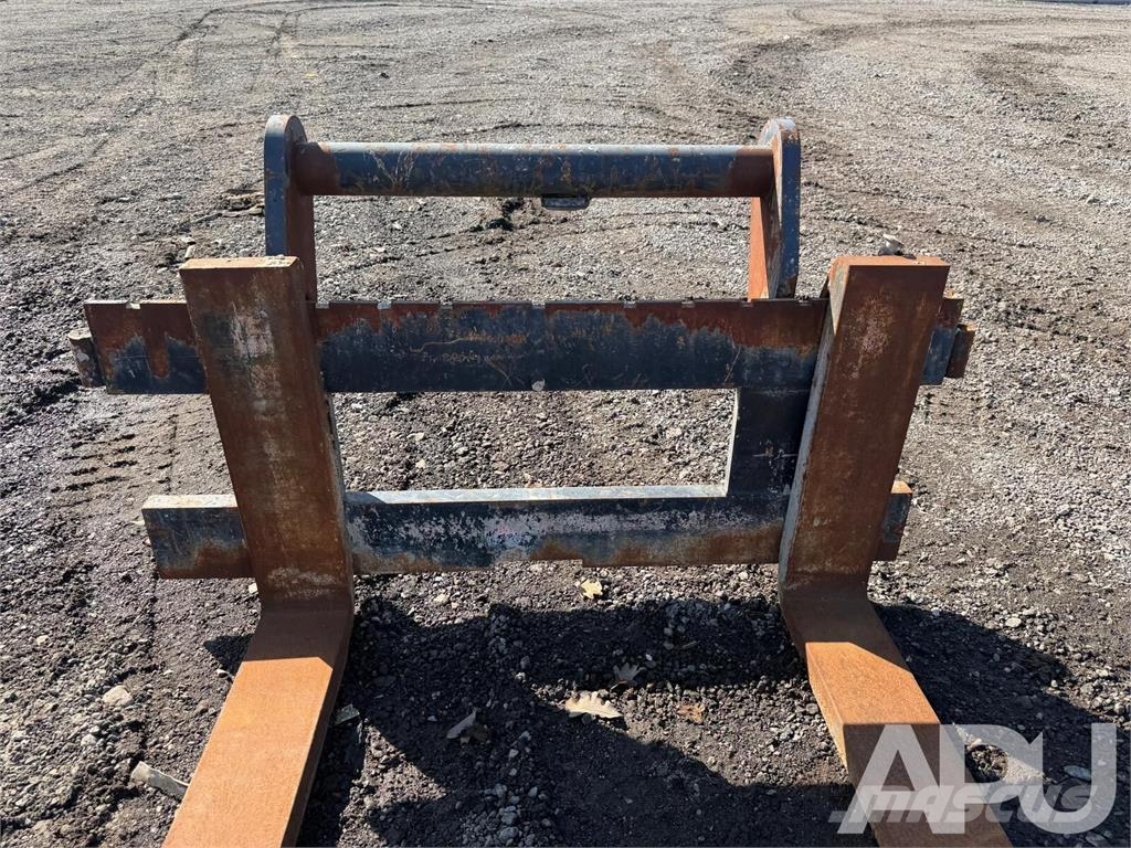 equipment - forklift attachments - pallet fork Tõstekahvlid