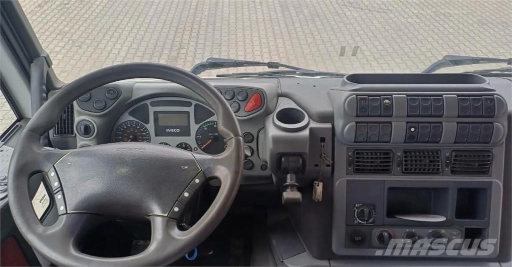 Iveco Trakker 440 Kipper