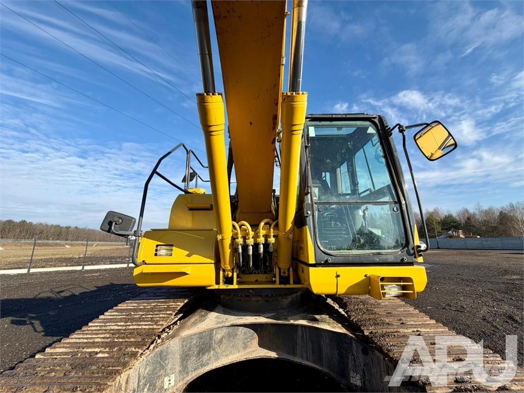 Komatsu PC210LC-10 Εκσκαφείς με ερπύστριες
