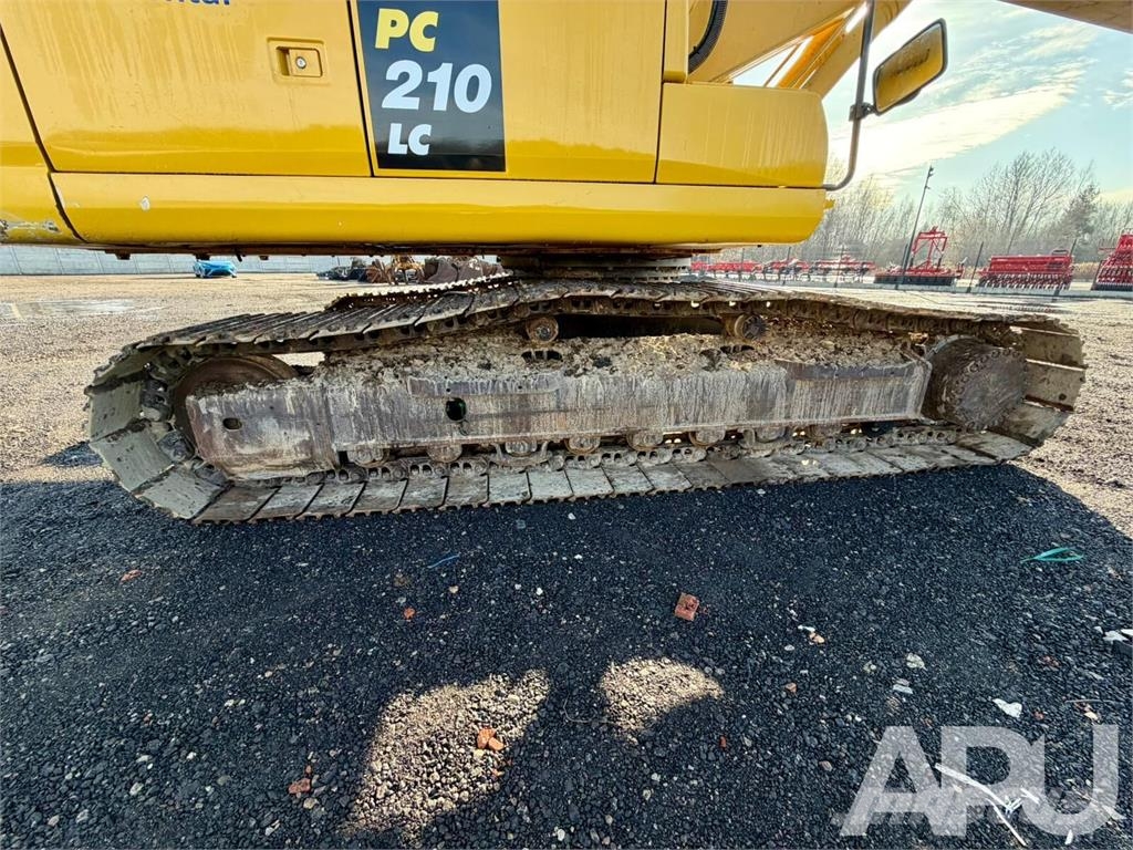Komatsu PC210LC-10 Εκσκαφείς με ερπύστριες