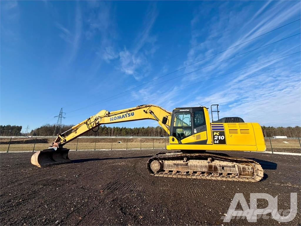 Komatsu PC210LC-10 Εκσκαφείς με ερπύστριες