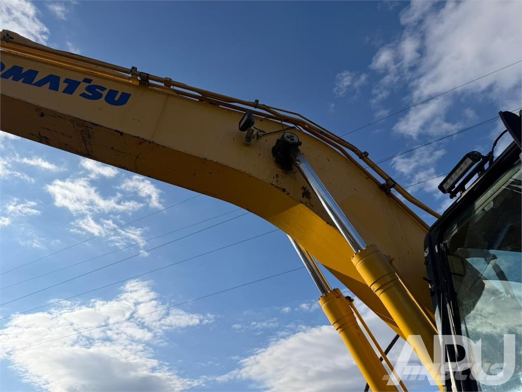 Komatsu PC210LC-10 Vikšriniai ekskavatoriai