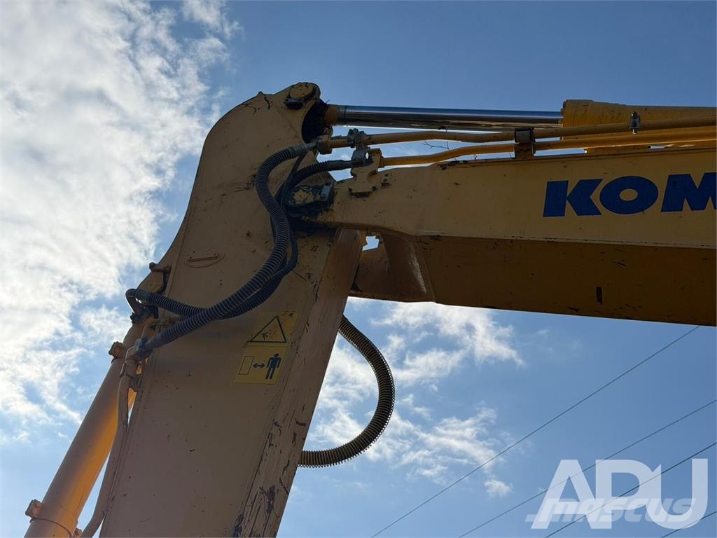 Komatsu PC210LC-10 Vikšriniai ekskavatoriai