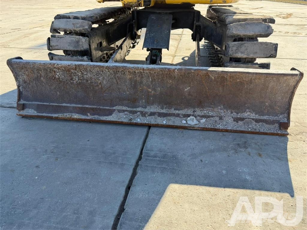 Komatsu PC26MR-3 Mini ekskavatoriai < 7 t