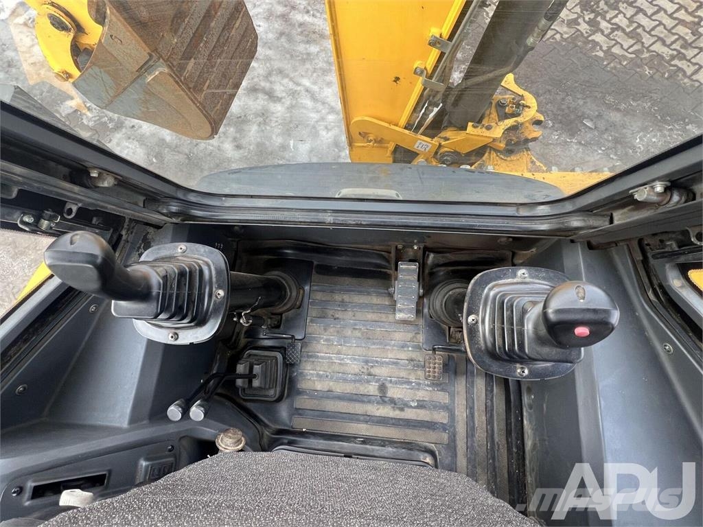 Mahindra VX90 Ekskavatori-iekrāvēji