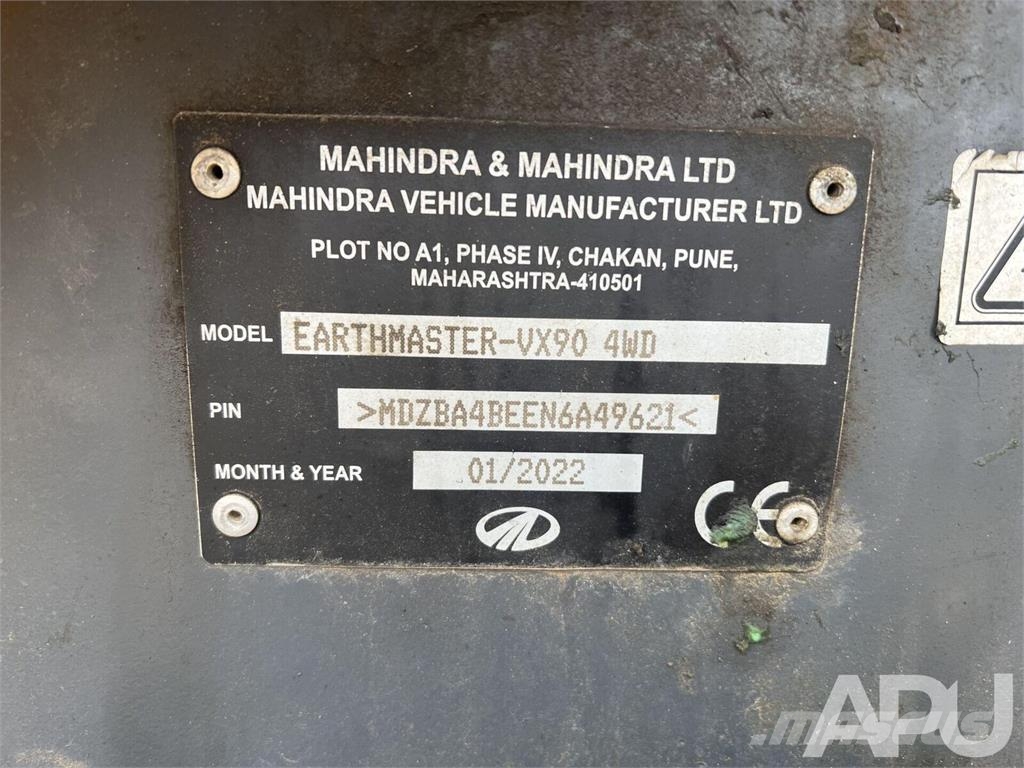 Mahindra VX90 Ekskavatori-iekrāvēji