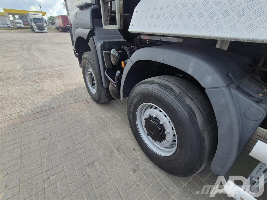 MAN TGS 41.440 Pašizgāzējs