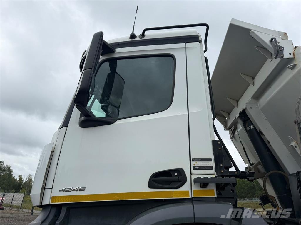 Mercedes-Benz AROCS 4245AK Damperli kamyonlar