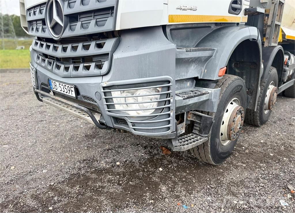 Mercedes-Benz AROCS 4245AK Damperli kamyonlar