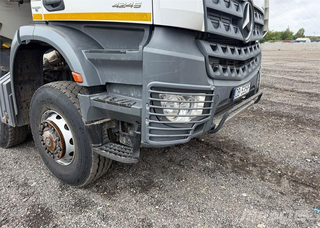 Mercedes-Benz AROCS 4245AK Damperli kamyonlar