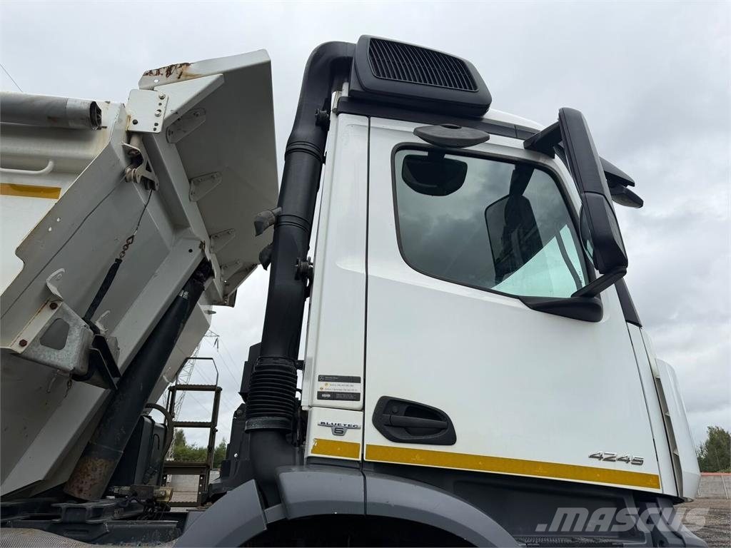 Mercedes-Benz AROCS 4245AK Damperli kamyonlar