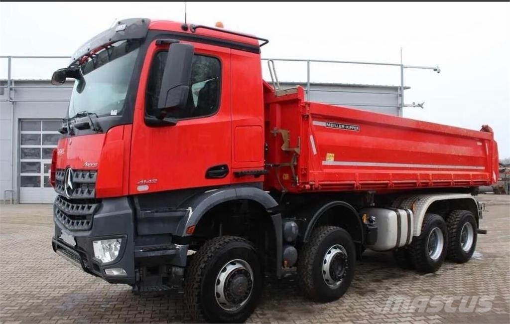 Mercedes-Benz Arocs 4142 Damperli kamyonlar