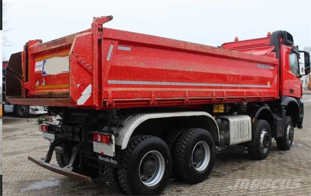 Mercedes-Benz Arocs 4142 Damperli kamyonlar