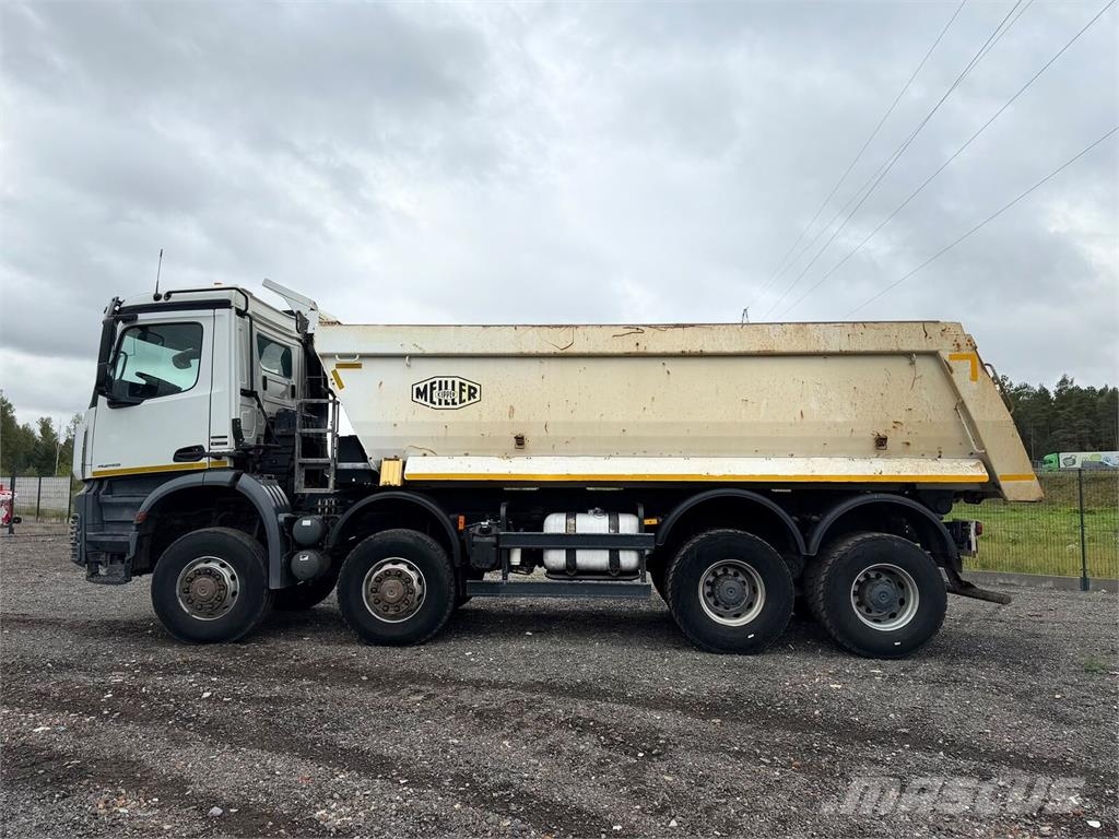 Mercedes-Benz AROCS 4245AK Damperli kamyonlar