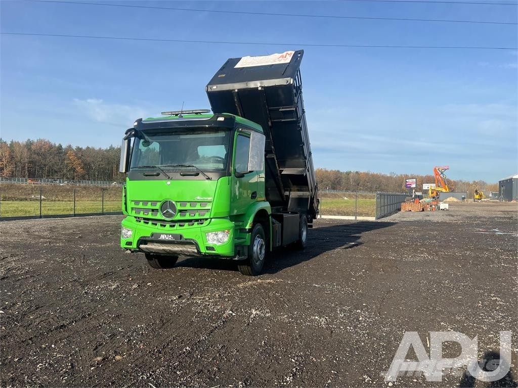 Mercedes-Benz AROCS 963-2-A Damperli kamyonlar