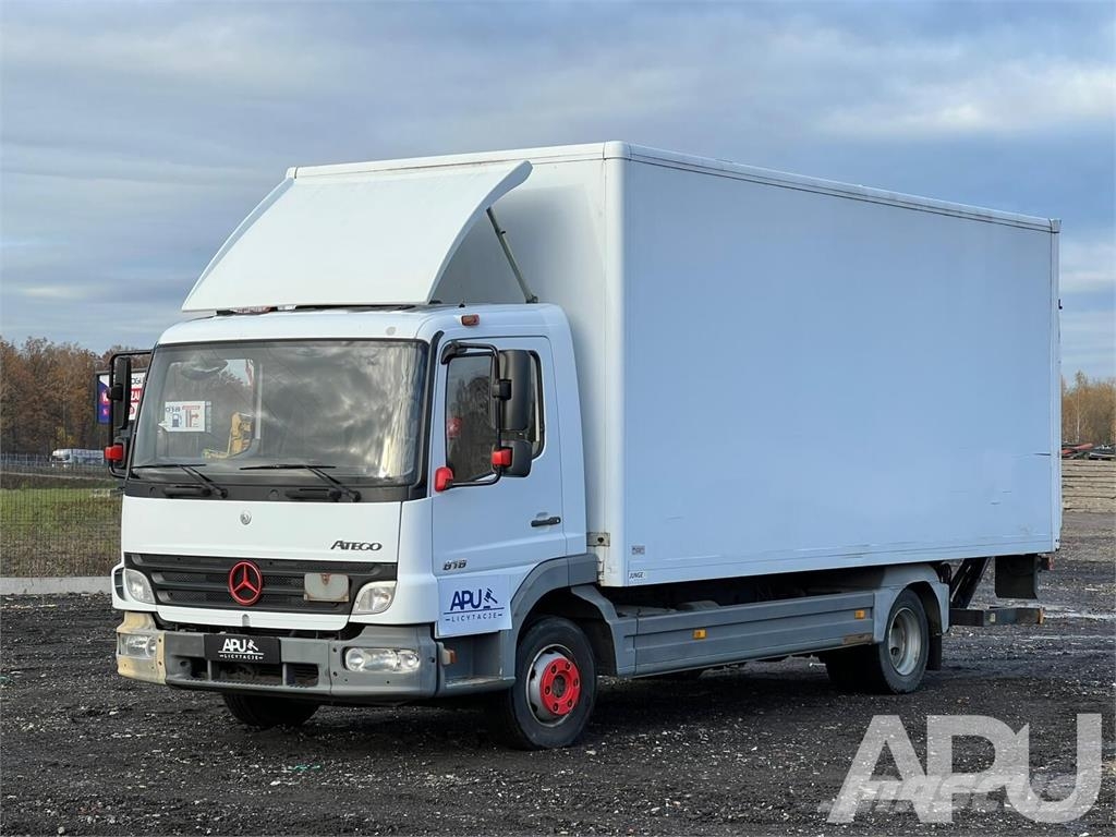 Mercedes-Benz ATEGO 818 Фургони