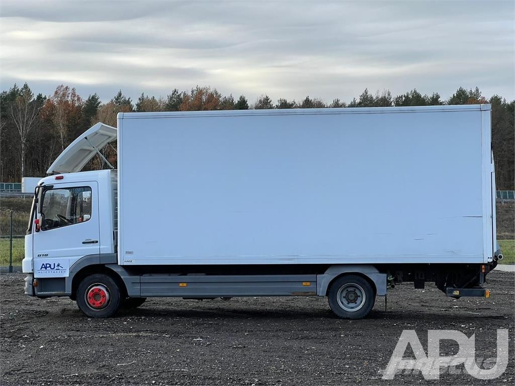 Mercedes-Benz ATEGO 818 Фургони