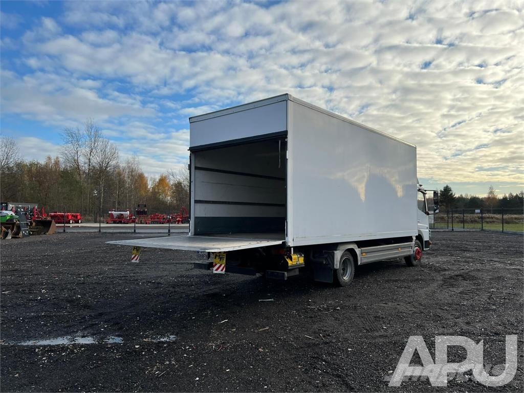 Mercedes-Benz ATEGO 818 Фургони