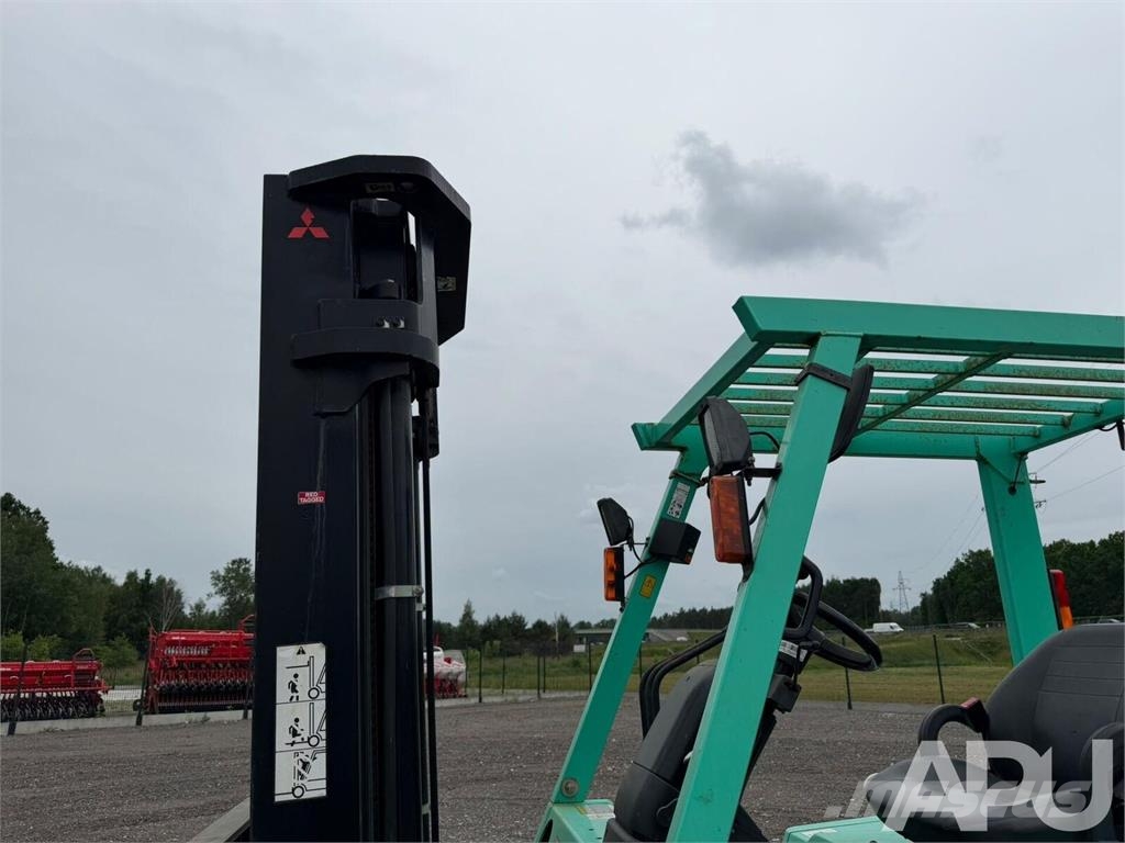 Mitsubishi FG40KL2 LPG forklifts