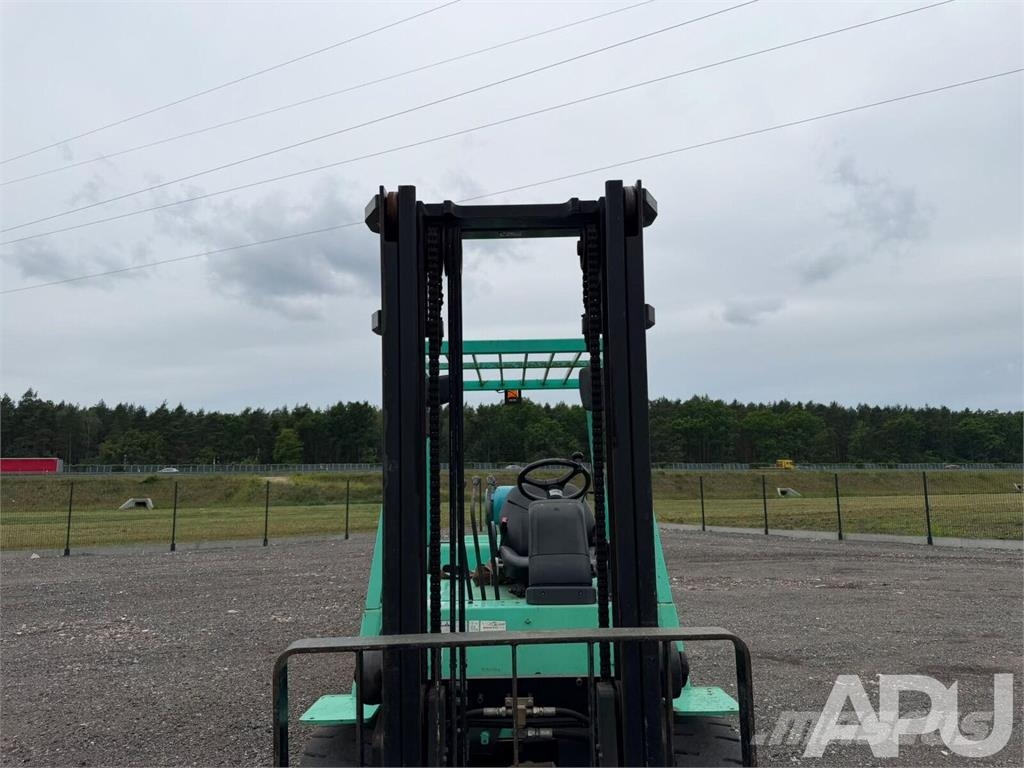 Mitsubishi FG40KL2 LPG forklifts