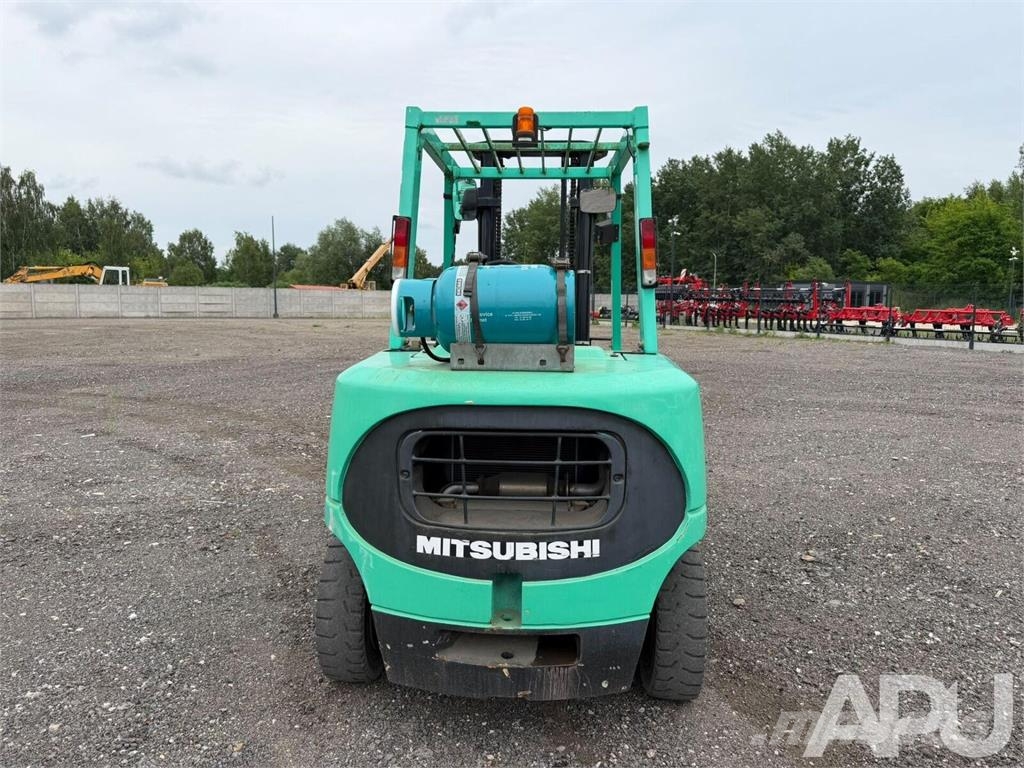 Mitsubishi FG40KL2 LPG forklifts