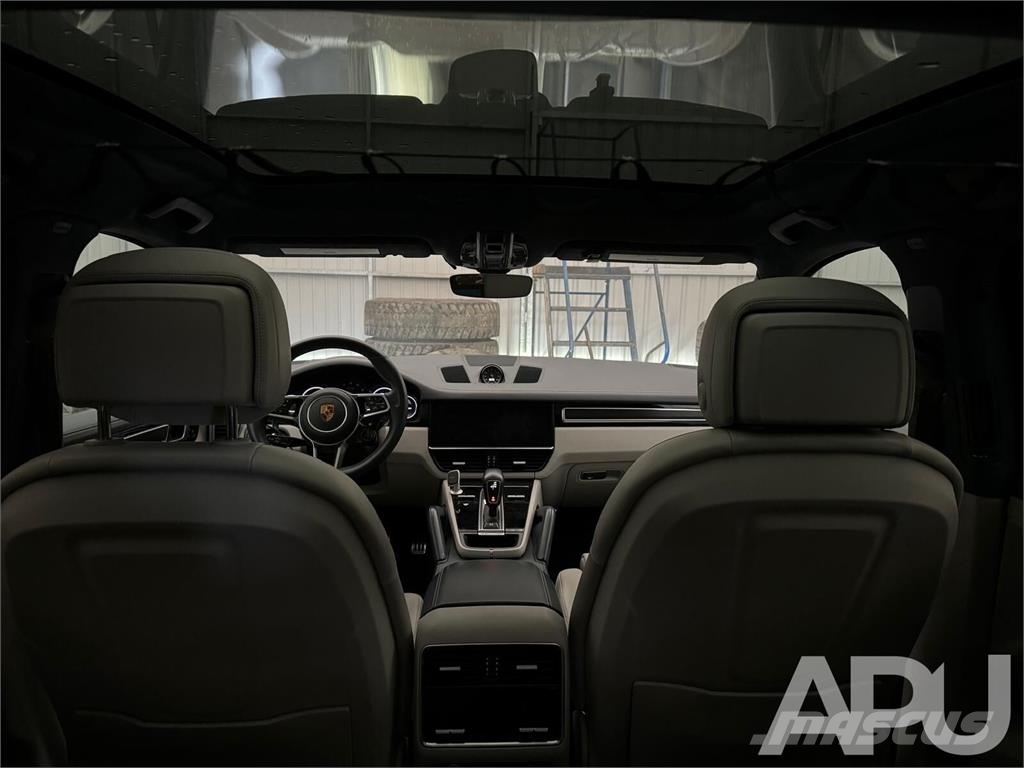 Porsche Cayenne GTS 550 سيارات