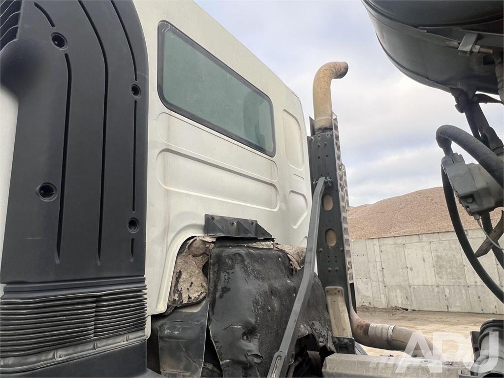Renault Kerax 410 Camiones de concreto
