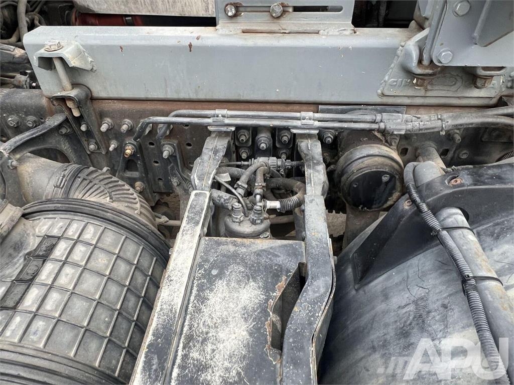 Renault Kerax 410 Camiones de concreto