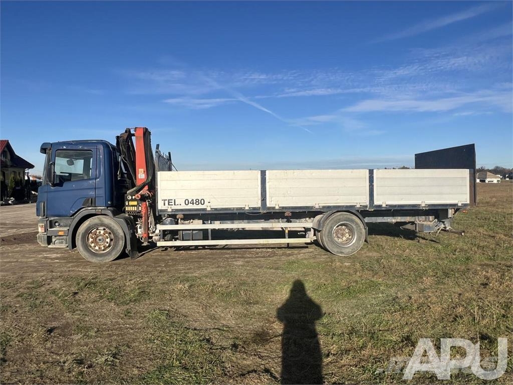Scania 94D Camiones de cama baja