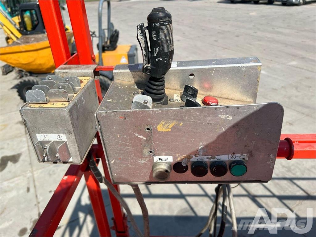 SkyJack SJ 9250 Scissor lifts