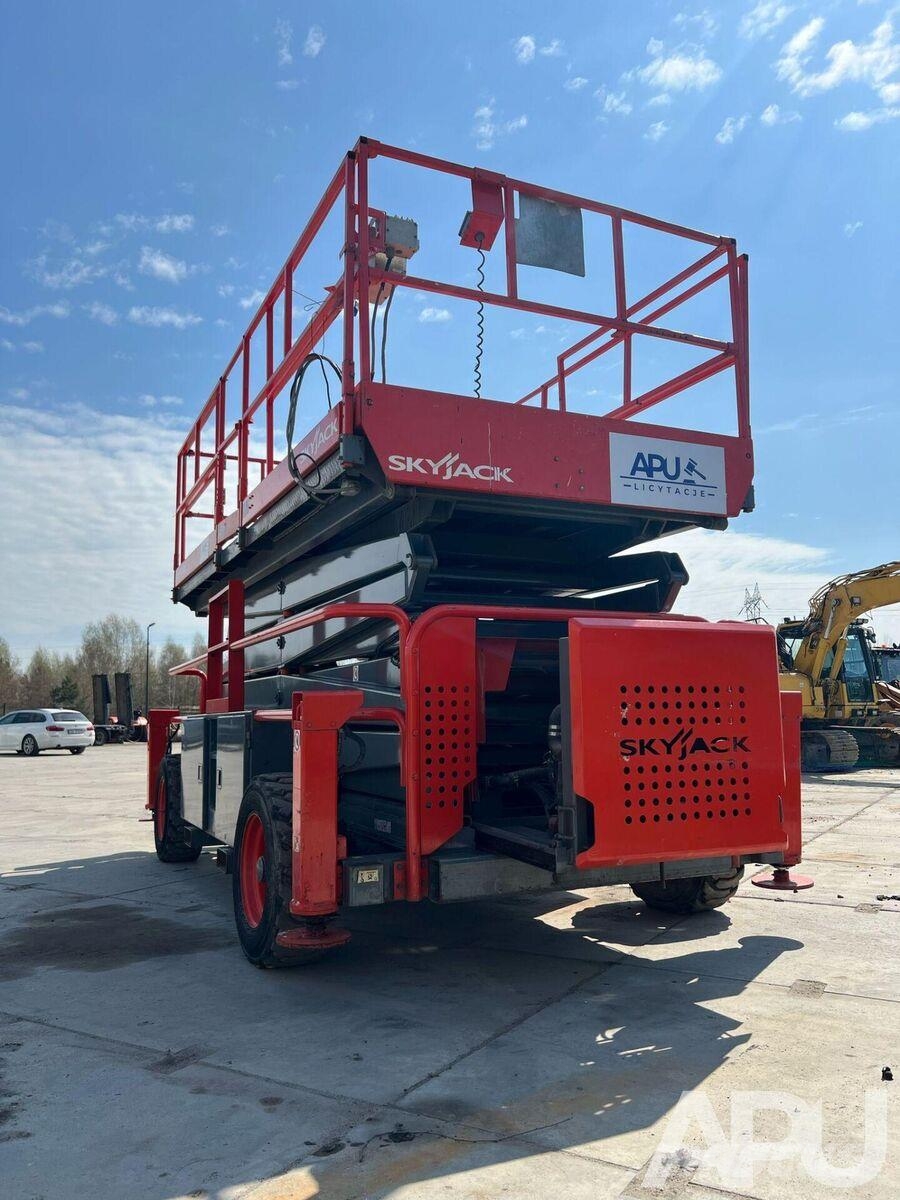 SkyJack SJ 9250 Scissor lifts