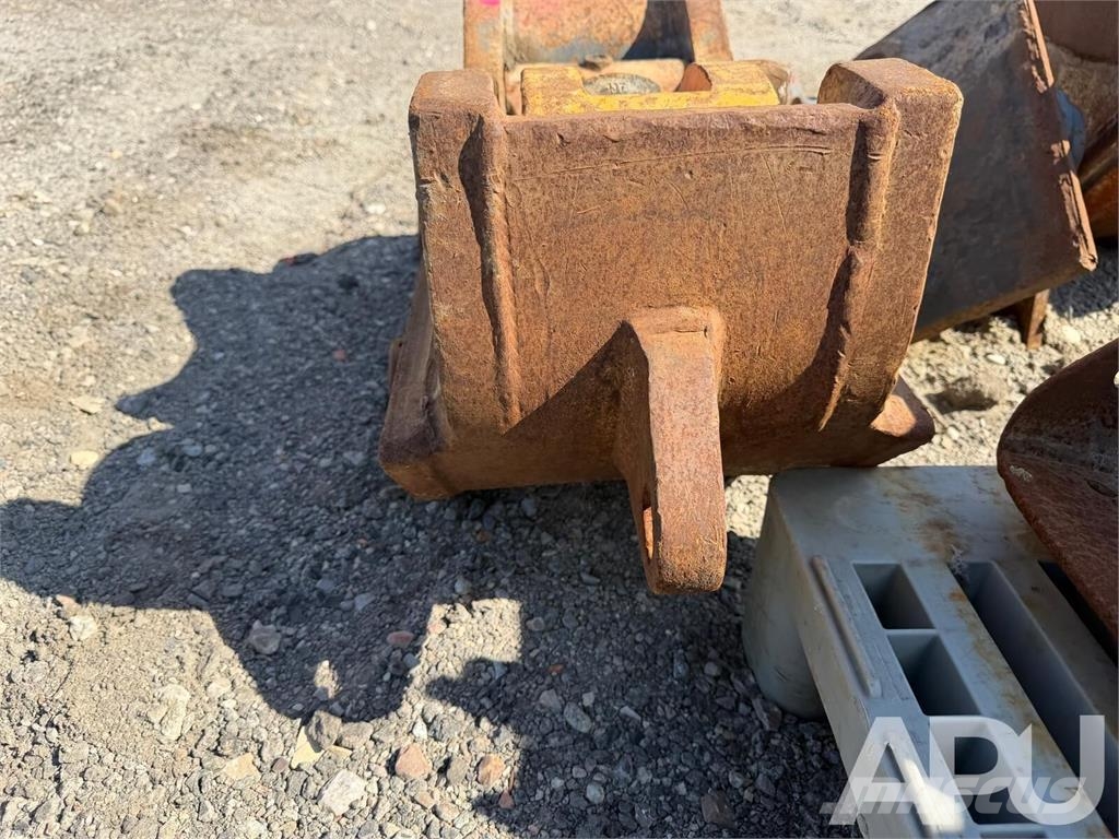  spare part - body spare parts - quick coupler موصلات سريعة
