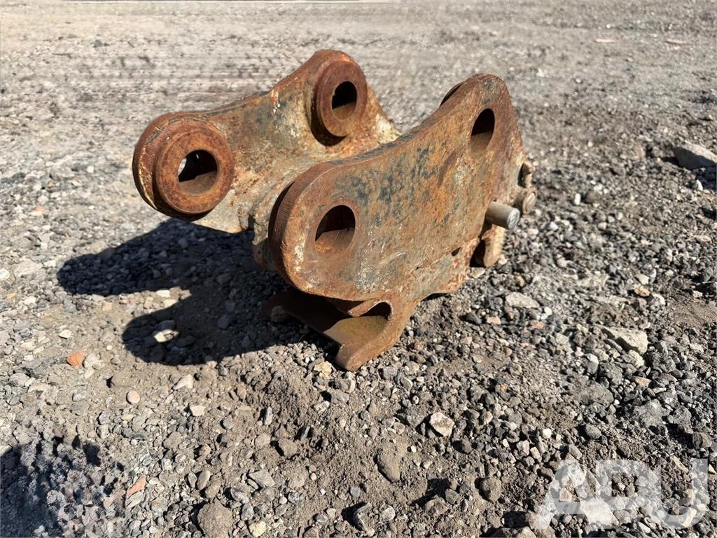  spare part - body spare parts - quick coupler موصلات سريعة
