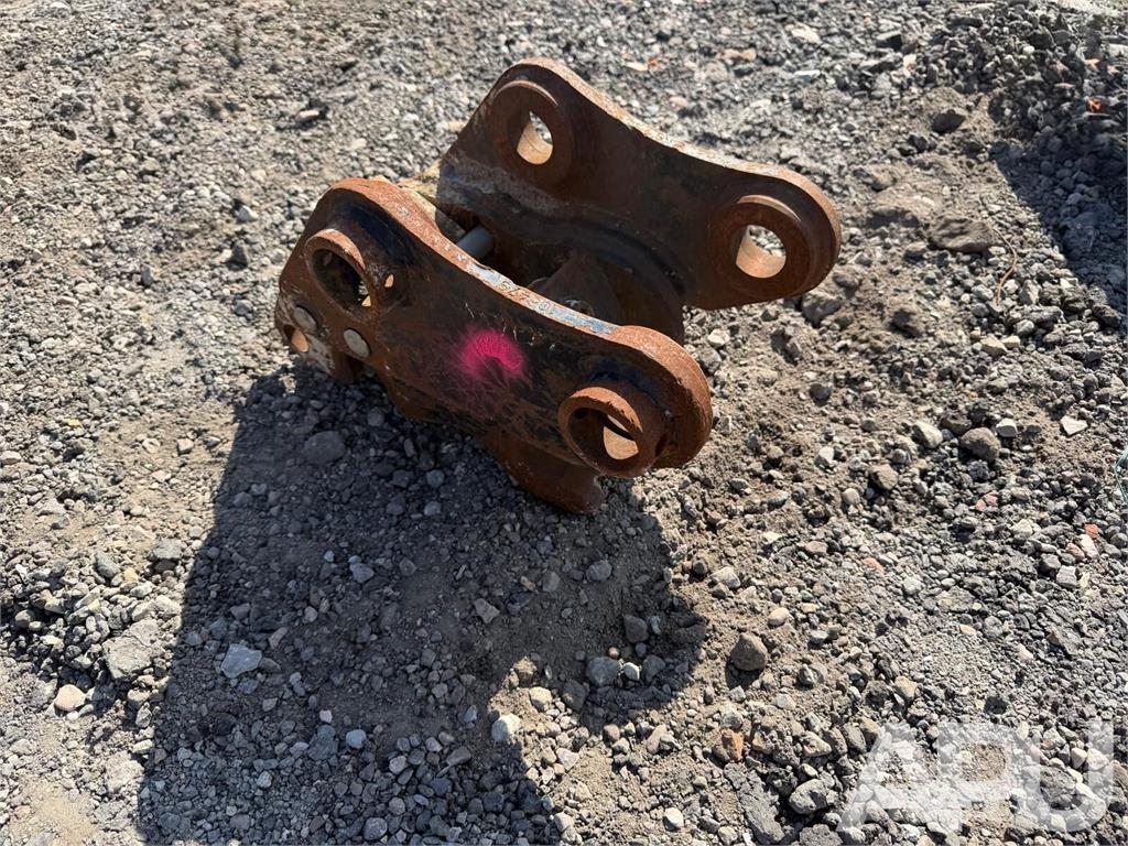  spare part - body spare parts - quick coupler موصلات سريعة