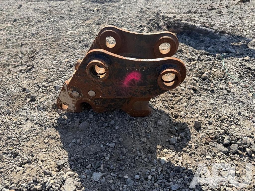  spare part - body spare parts - quick coupler موصلات سريعة