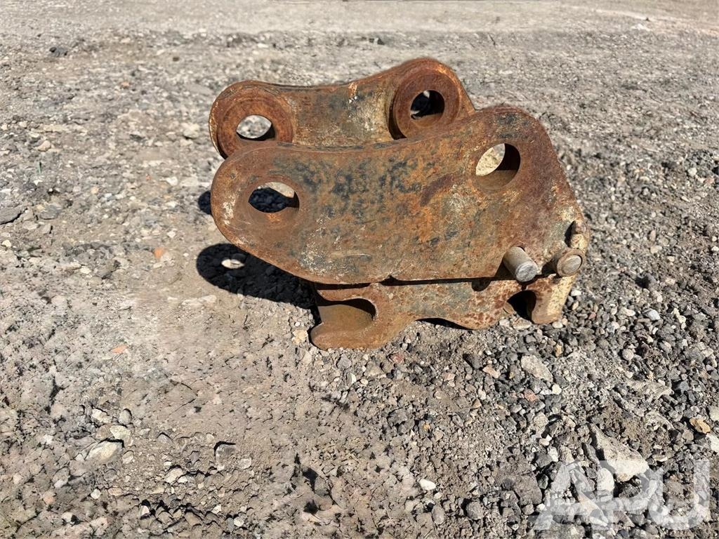  spare part - body spare parts - quick coupler موصلات سريعة