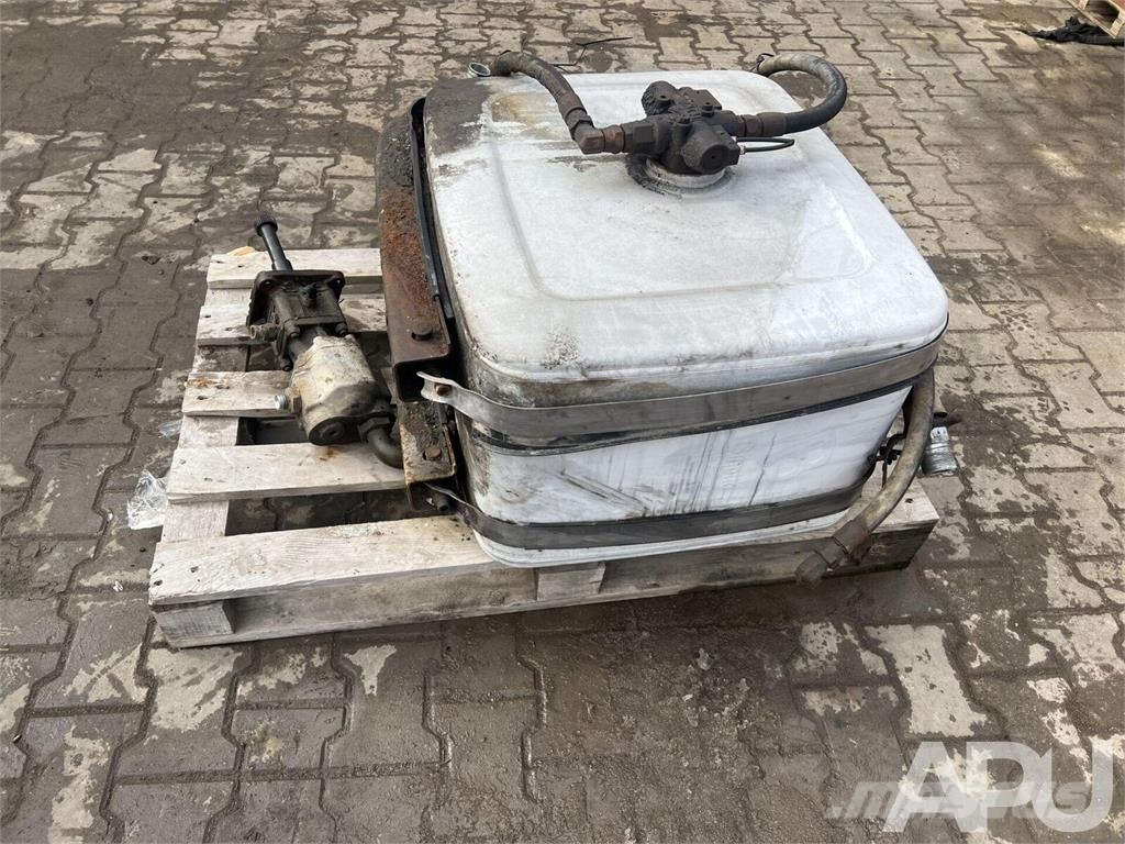spare part - hydraulics - hydraulic tank Hydraulique