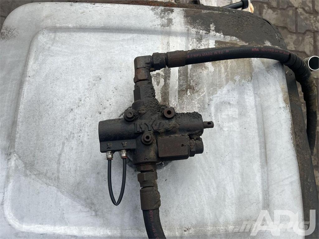 spare part - hydraulics - hydraulic tank Hydraulique