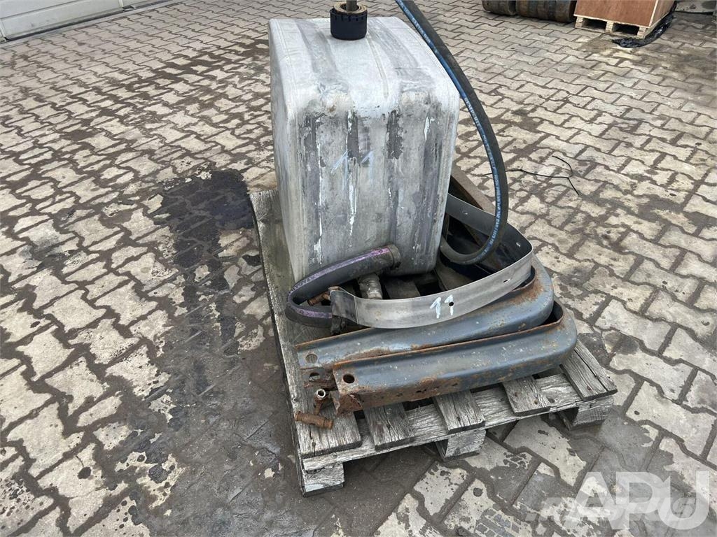 spare part - hydraulics - hydraulic tank Hydraulik